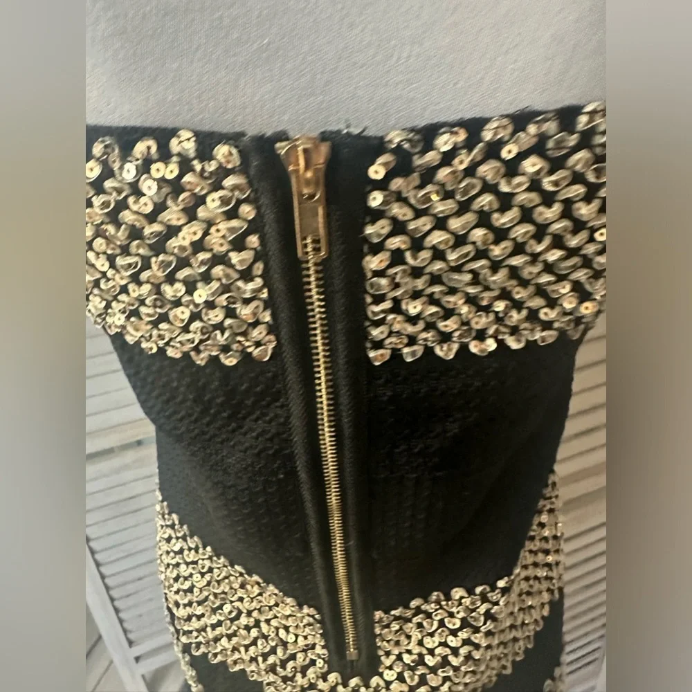 NEW•VENUS•XL• SHIMMER ON GORGEOUS BLACK & GOLD GLAM STRAPLESS BODY CON - Picture 4 of 16